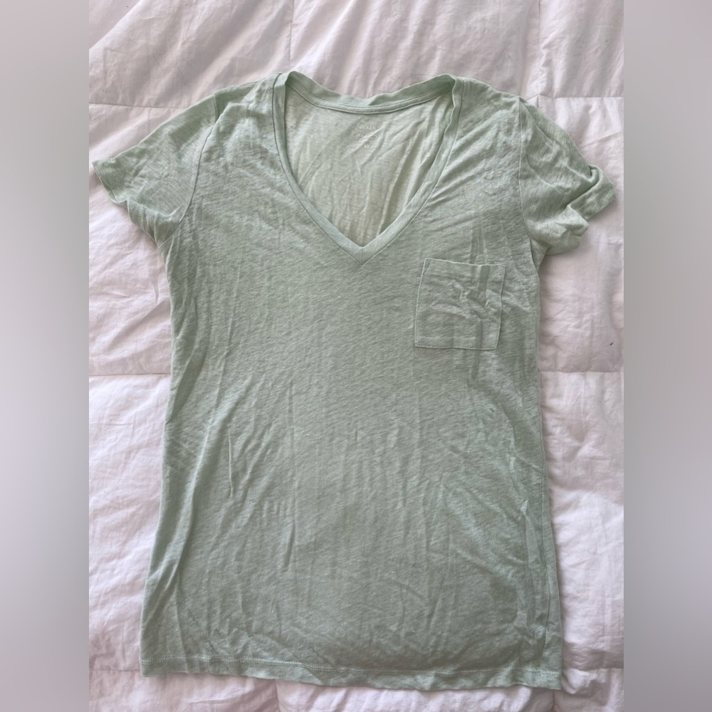JCrew Linen V-Neck with Cute Pocket, size XS in Light Green